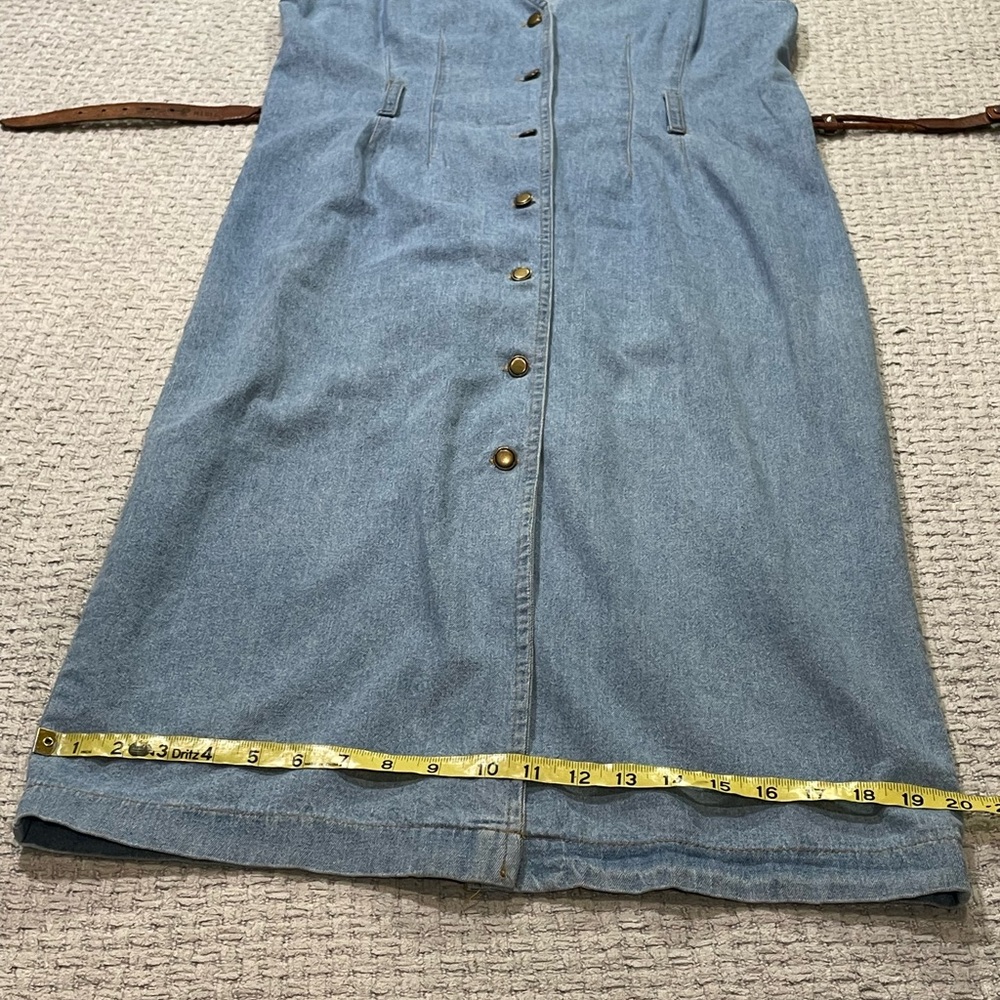 Vintage Chambray Button-Front Midi Dress with Belt - Picture 12 of 14